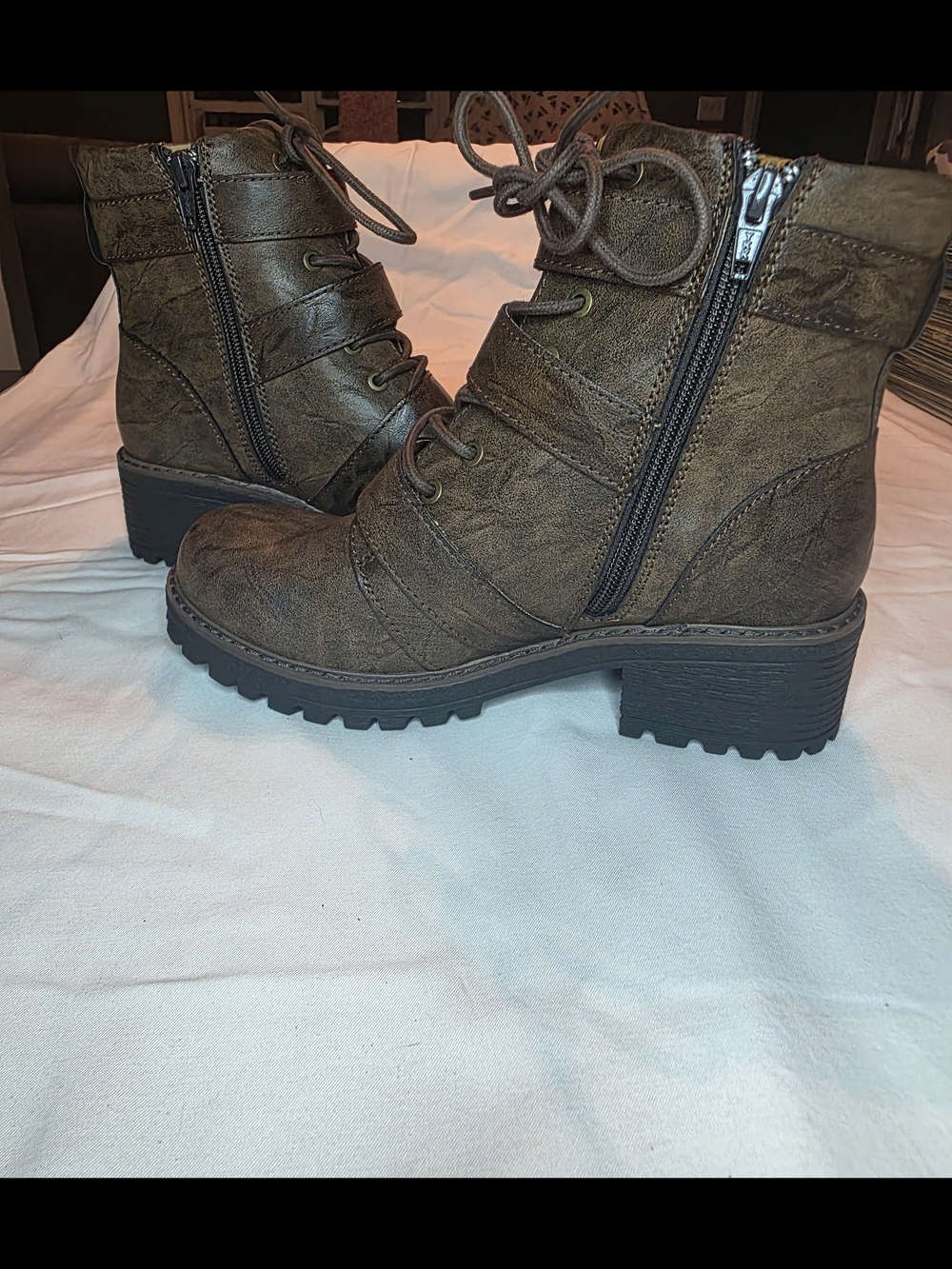 b.o.c. Lace-Up Side-Zip Combat Boots in Olive